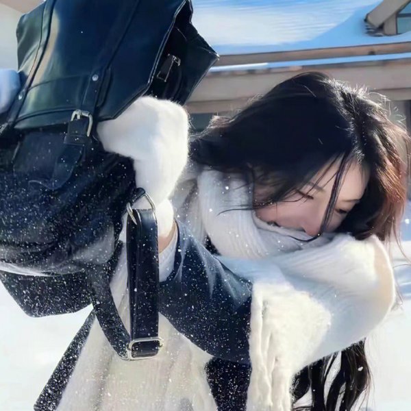残酷狱中女